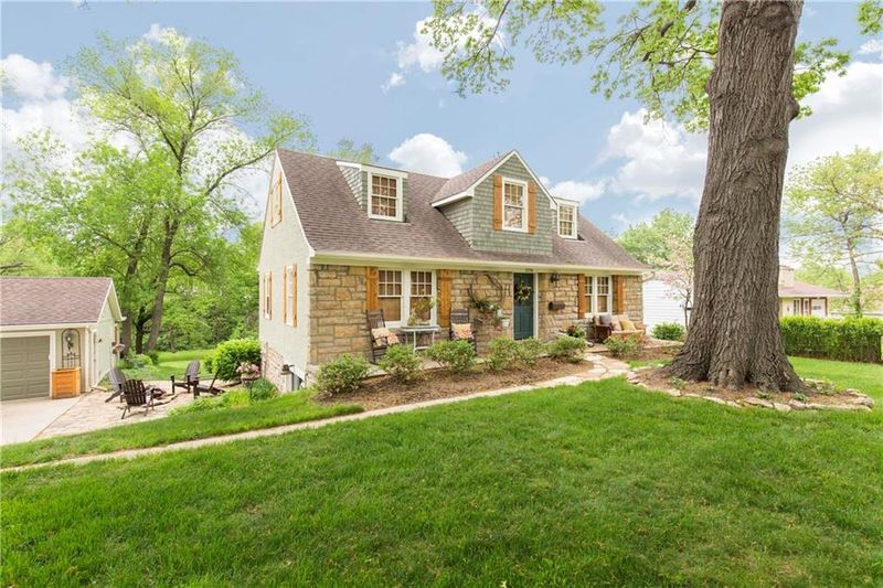 5330 N Agnes Ave, Kansas City, MO 64119