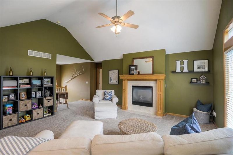12606 E 58th St, Kansas City, MO 64133