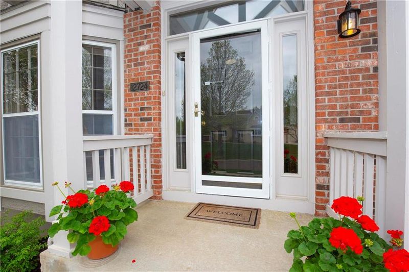 12724 England St, Overland Park, KS 66213