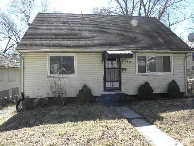 3821 E 58th St, Kansas City, MO 64130