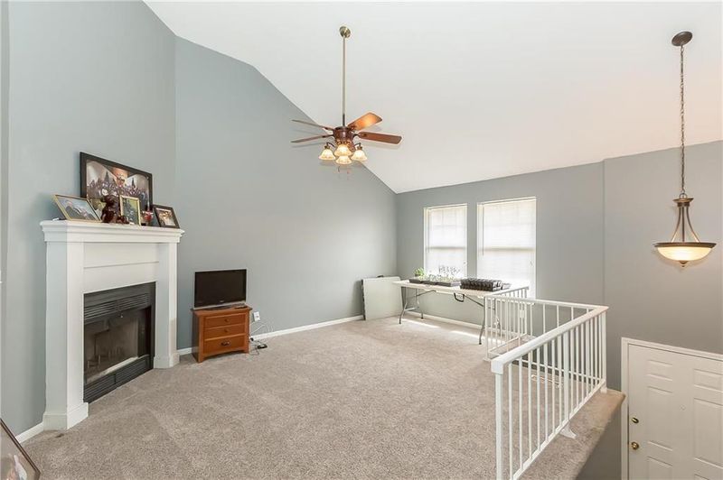 7934 NW 79th Pl, Kansas City, MO 64152