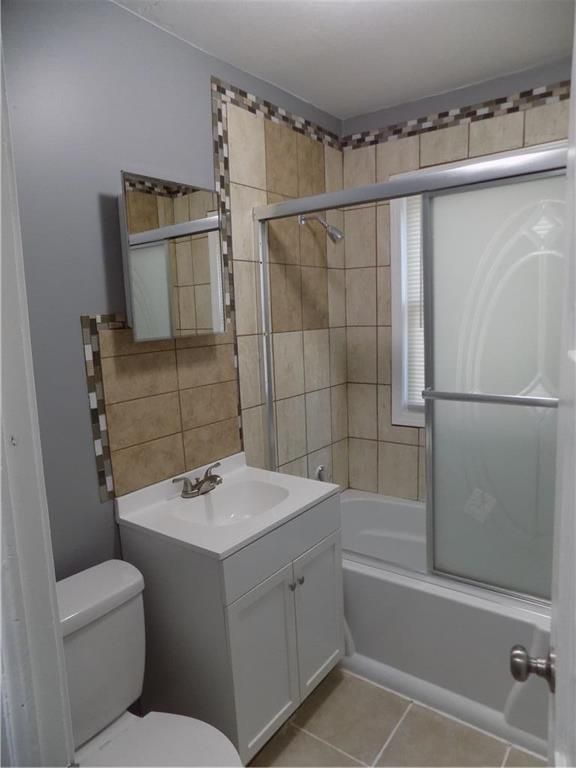 5118 E 39th Ter, Kansas City, MO 64130