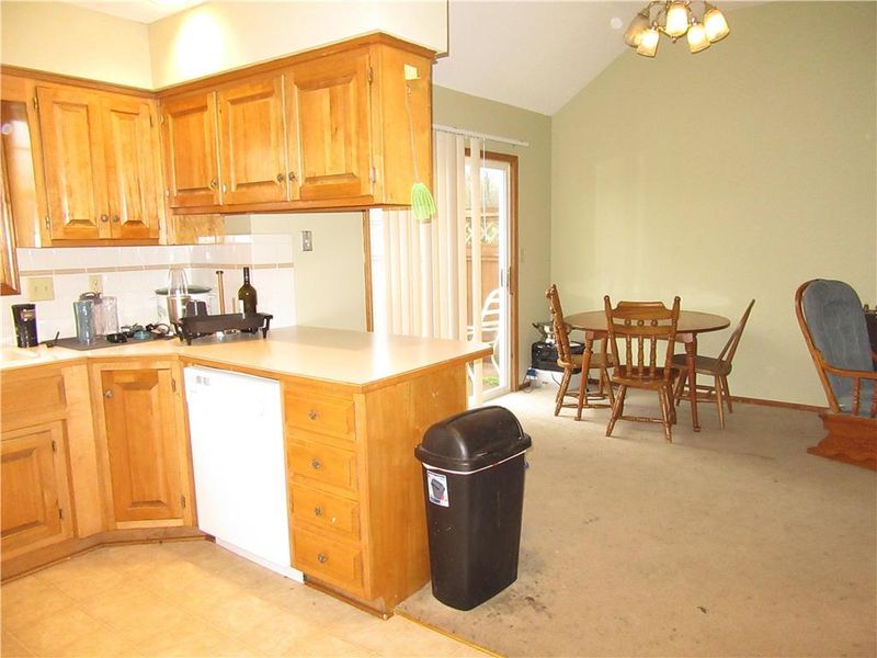 2217 Vail Way, Lawrence, KS 66047