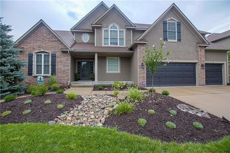 14565 S Cody St, Olathe, KS 66062