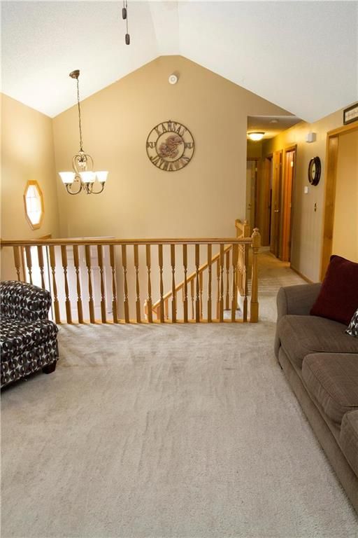 110 S Huntsman St, Raymore, MO 64083