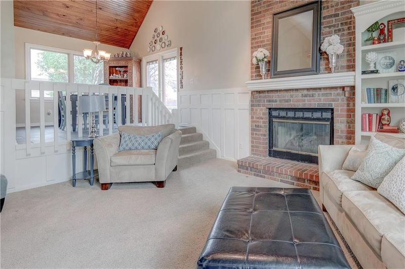 10584 Haskins St, Overland Park, KS 66215