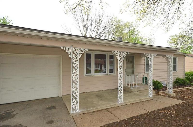 618 Reed St, Liberty, MO 64068