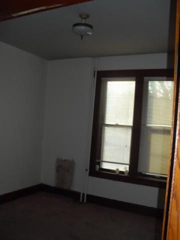 2214-2 Union St, St Joseph, MO 64506