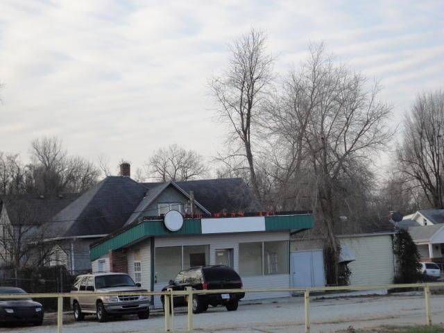 1602 Mitchell St, St Joseph, MO 64503