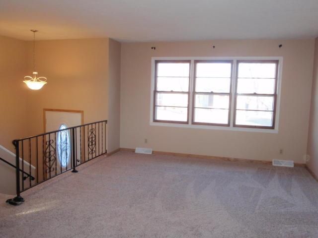 2802 S 33 Ter, St Joseph, MO 64503