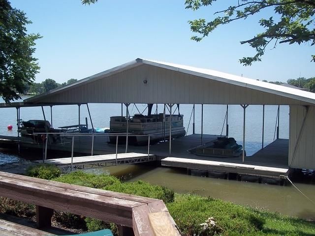 239 Lake Viking Ter, Gallatin, MO 64640