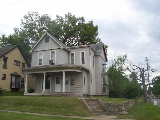 2702 Lafayette, St Joseph, MO 64507