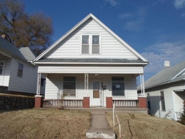 2813 Olive, St Joseph, MO 64507