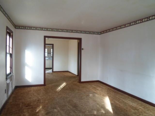 3115 Pickett Rd, St Joseph, MO 64503
