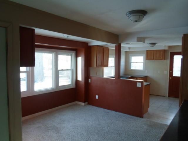 3301 Mark Twain Dr, St Joseph, MO 64501