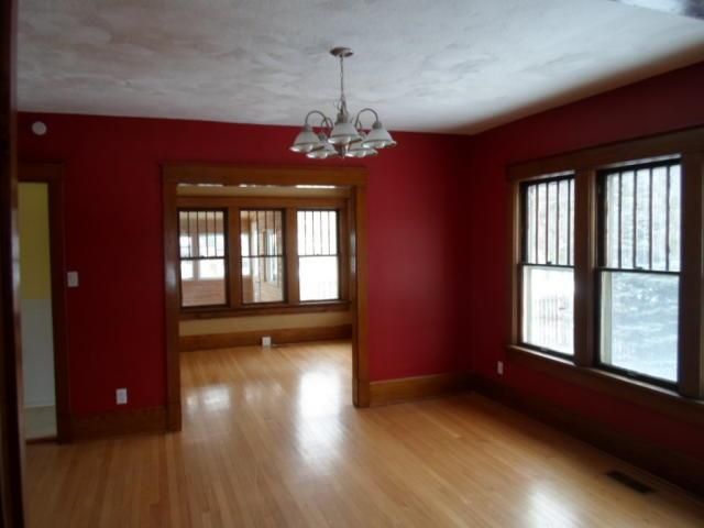 2201 N 22 St, St Joseph, MO 64505