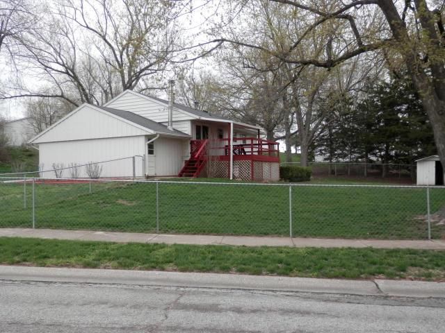 3110 Mayfair, St Joseph, MO 64506