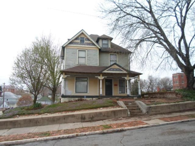 108 S 19 St, St Joseph, MO 64501