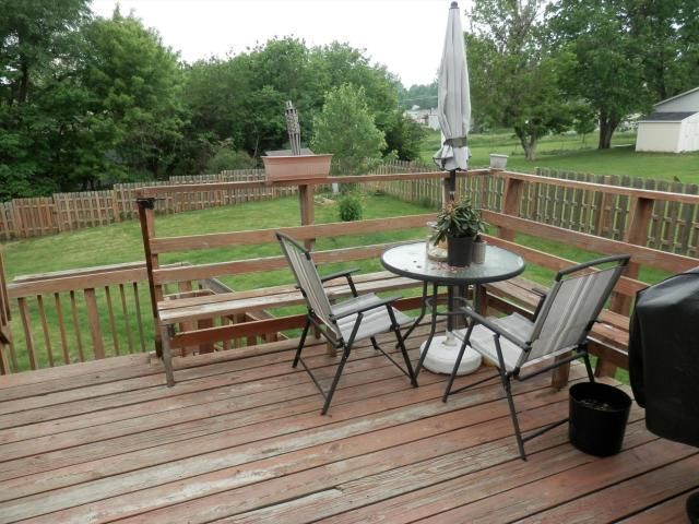 504 S 6th St, Savannah, MO 64485