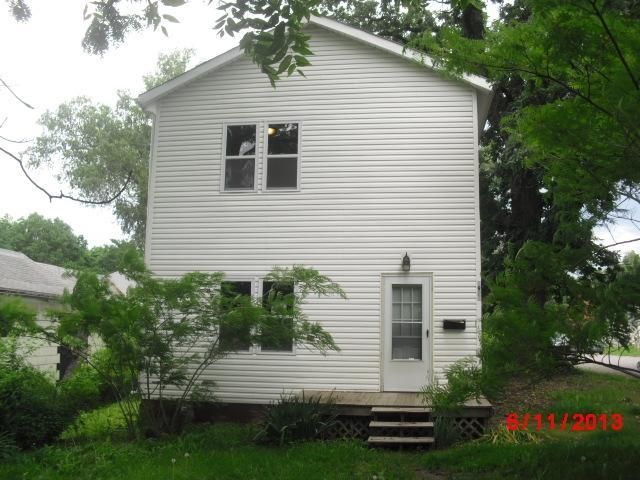 1921 Holman, St Joseph, MO 64501
