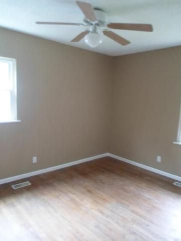 2313 Briarcliff Ave, St Joseph, MO 64503