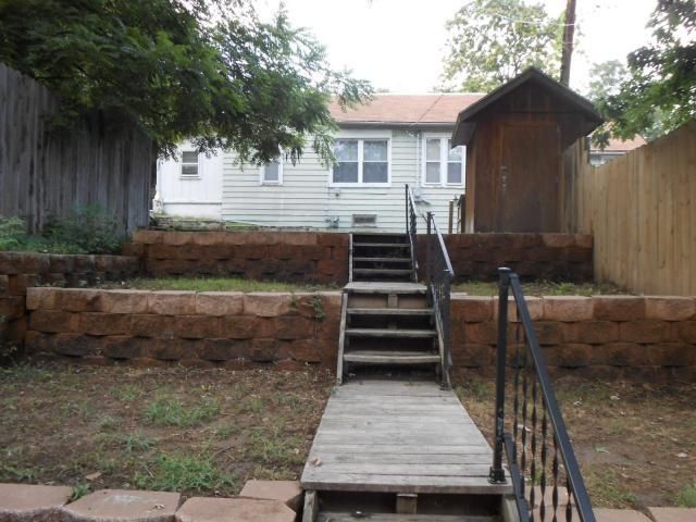 603 Concord St, St Joseph, MO 64505