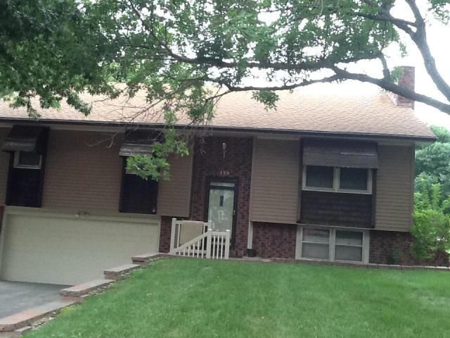 4309 N 30th Ter, St Joseph, MO 64506