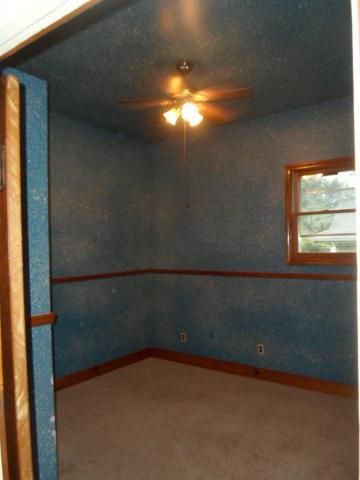 430 E Colorado Ave, St Joseph, MO 64504