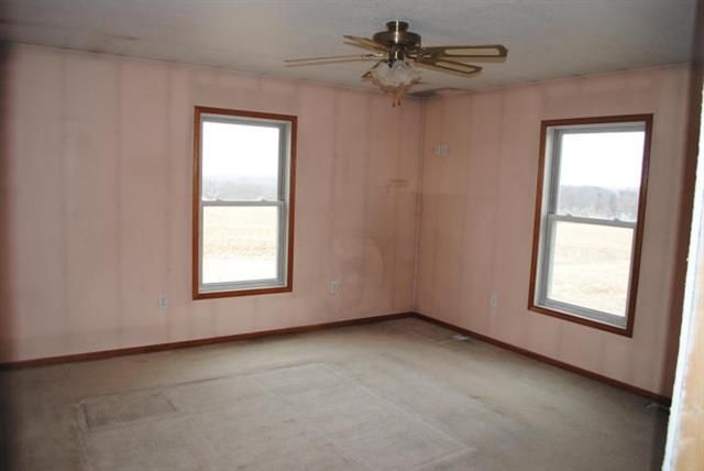 1226 Port William Rd, Wathena, KS 66090