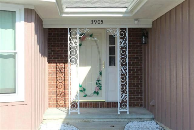 3905 N 31st St, St Joseph, MO 64506