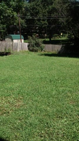 1921 N 31st St, St Joseph, MO 64506