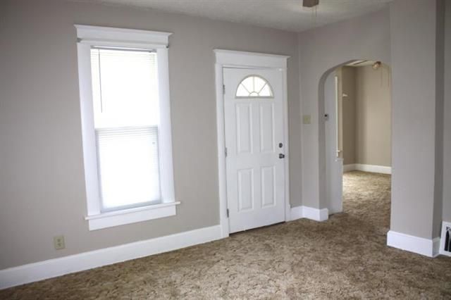 3130 S 29th St, St Joseph, MO 64503