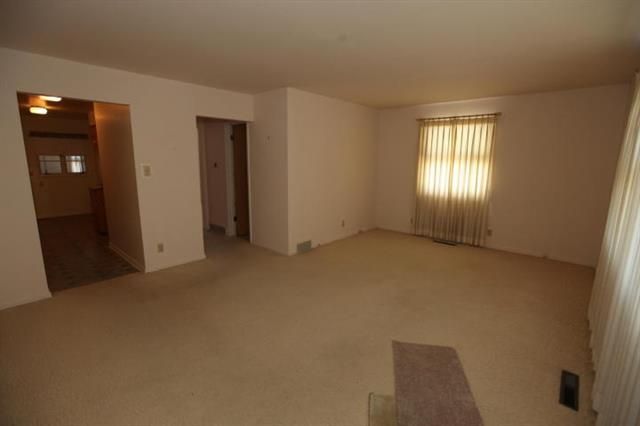 1106-1 N 24th St, St Joseph, MO 64506