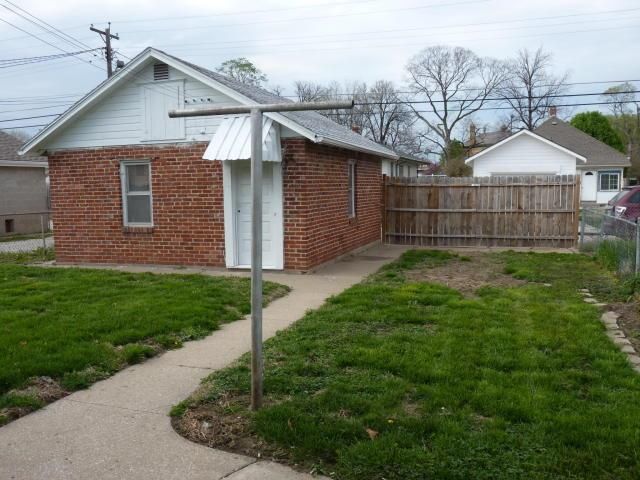 319 Ohio St, St Joseph, MO 64504
