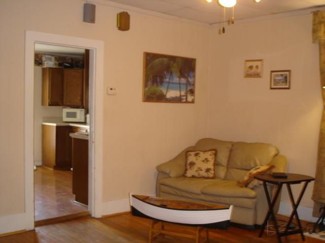 607 W Main St, Savannah, MO 64485