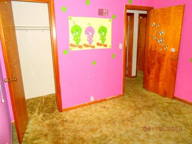 3413 Seneca St, St Joseph, MO 64507