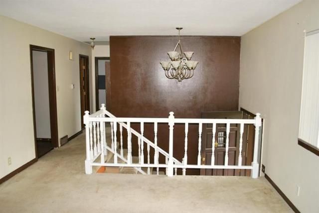 2415 Blackwell Rd, St Joseph, MO 64505