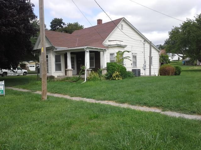 1005 W Chestnut, Savannah, MO 64485
