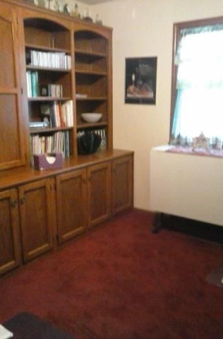 102 W Duncan Dr, Savannah, MO 64485