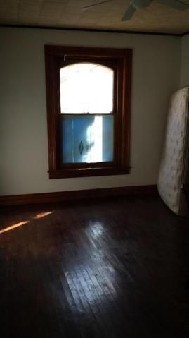 224 N 17th St, St Joseph, MO 64501