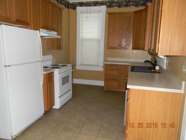 2617 Jules St, St Joseph, MO 64501