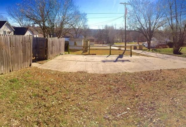 1500 Fox St, Atchison, KS 66002