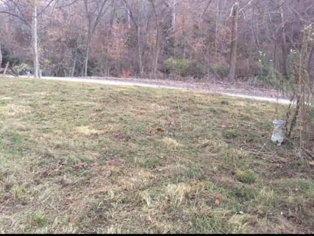 14645 Cr 402, Amazonia, MO 64421