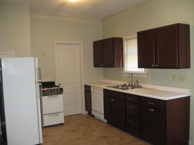 416 W Chestnut, St Joseph, MO 64505