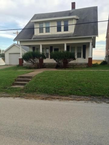 217 E Poplar St, Troy, KS 66087