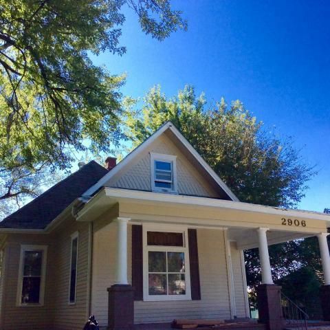 2906 Francis St, St Joseph, MO 64501