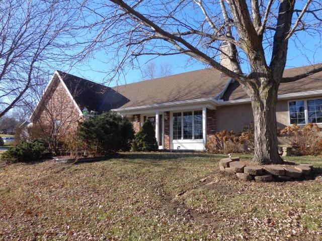 4002 N 39th St Ct, St Joseph, MO 64506