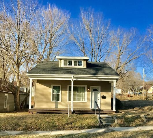 523 E Colorado Ave, St Joseph, MO 64504