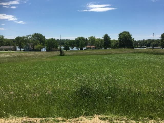 2417 Fisherman Rd, Altamont, MO 64620