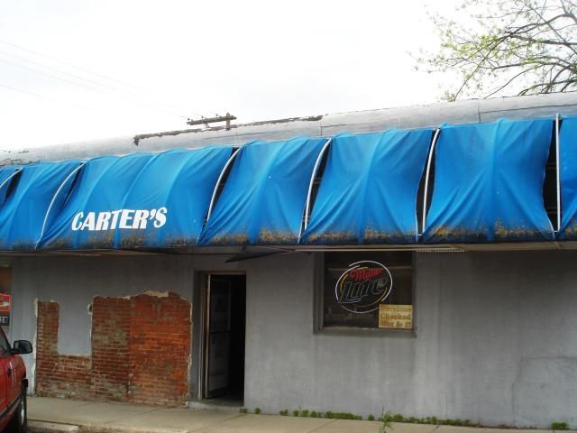 105 N 5th St, Savannah, MO 64485